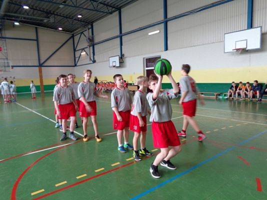  Grafika #6: IGRZYSKA MŁODZIEŻY SZKOLNEJ W MINI KOSZYKÓWCE CHŁOPCÓW grafika