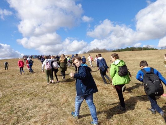  Grafika #6: RAJD PIESZY Z OKAZJI PIERWSZEGO DNIA WIOSNY grafika