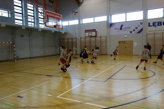  Grafika #3: IGRZYSKA DZIECI W MINI KOSZYKÓWCE CHŁOPCÓW grafika