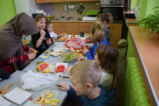  Grafika #7: "International Education. grafika