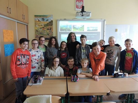  Grafika #11: "International Education. grafika