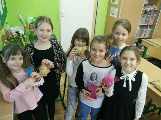  Grafika #6: ,,O RETY,RETY ! NIECH ŻYJĄ NAM KOBIETY! grafika