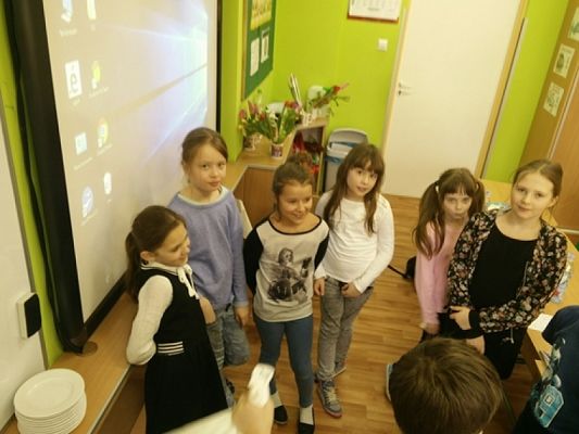  Grafika #11: ,,O RETY,RETY ! NIECH ŻYJĄ NAM KOBIETY! grafika