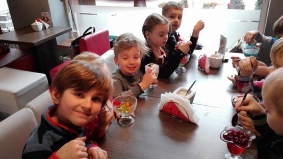  Grafika #3: SŁODKIE WALENTYNKI W KLASIE PIERWSZEJ grafika