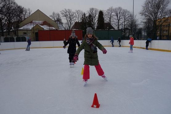  Grafika #9: WF zimą na lodowisku grafika