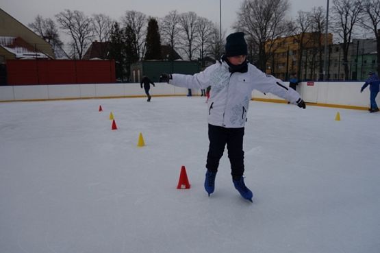  Grafika #11: WF zimą na lodowisku grafika