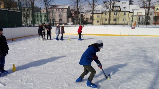  Grafika #25: WF zimą na lodowisku grafika