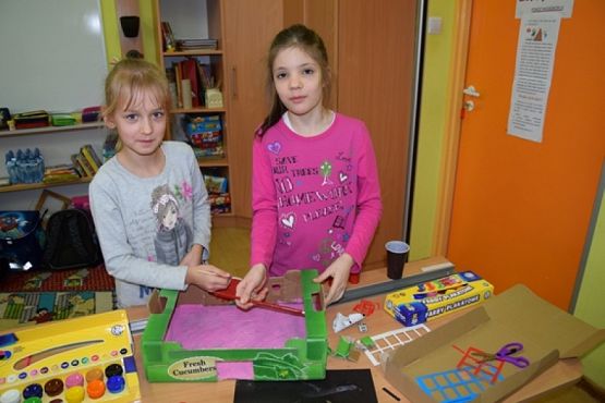  Grafika #5: W ŚWIECIE KSIĄŻEK grafika