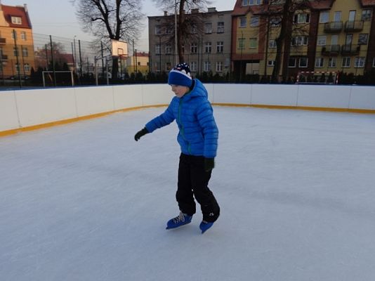  Grafika #8: DOSKONALIMY JAZDĘ NA ŁYŻWACH grafika