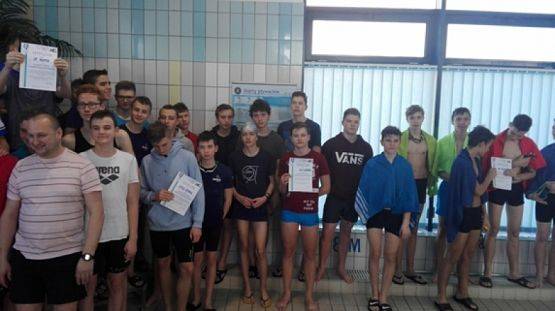  Grafika #0: PÓŁFINAŁ IGRZYSK MŁODZIEŻY SZKOLNEJ W PŁYWANIU DRUŻYNOWYM grafika