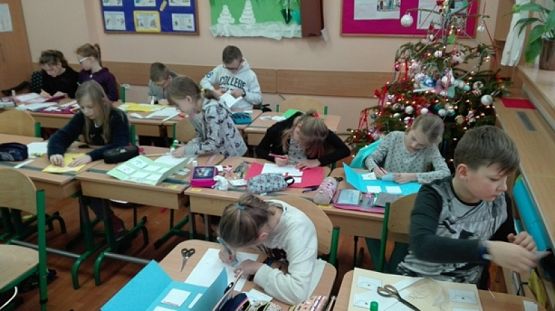  Grafika #3: "OTACZAJĄ NAS RZECZOWNIKI" grafika