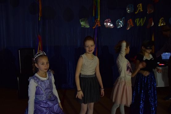  Grafika #4: BAL KARNAWAŁOWY grafika