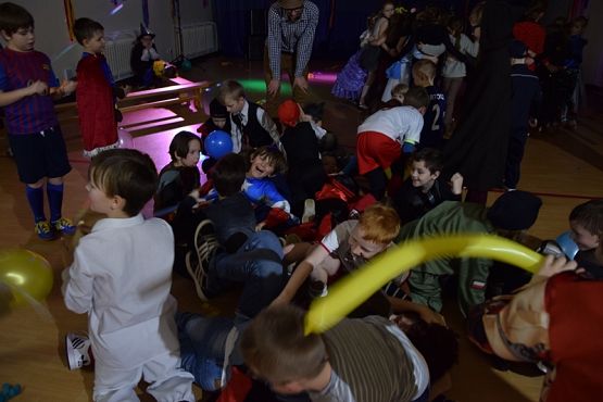  Grafika #15: BAL KARNAWAŁOWY grafika