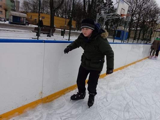  Grafika #24: WF NA LODOWISKU grafika