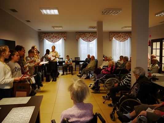  Grafika #0: ŚWIĄTECZNA WIZYTA W DOMU SENIORA grafika