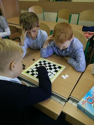  Grafika #0: WARCABY I NIE TYLKO grafika