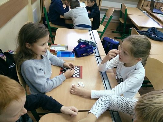  Grafika #11: WARCABY I NIE TYLKO grafika