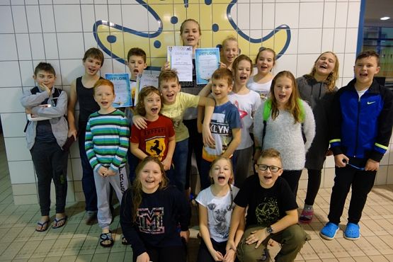  Grafika #7: Mistrzostwa Lęborka Szkół Podstawowych w Pływaniu Drużynowym Dziewcząt i Chłopców i Finał Powiatowy XLV Igrzysk Młodzieży Szkolnej Województwa Pomorskiego 2016/2017 grafika