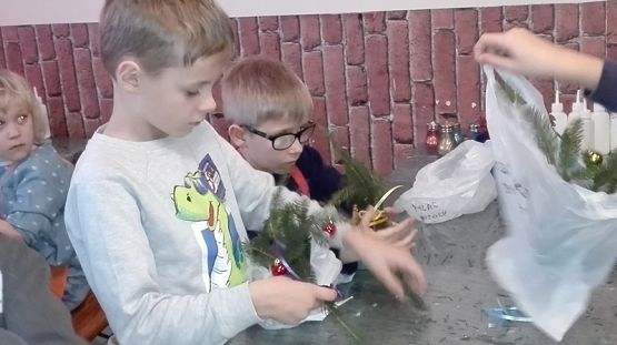  Grafika #11: PIERWSZAKI U ŚWIĘTEGO MIKOŁAJA! grafika