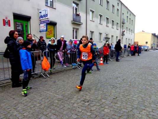  Grafika #4: BIEG MIKOŁAJKOWY grafika