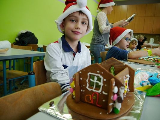  Grafika #11: PIERNIKOWA CHATKA grafika