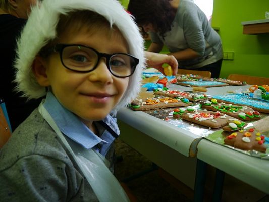  Grafika #12: PIERNIKOWA CHATKA grafika