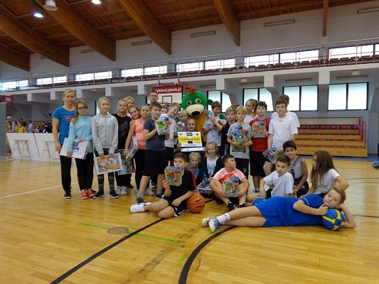  Grafika #4: SZKOLNY BASKET grafika