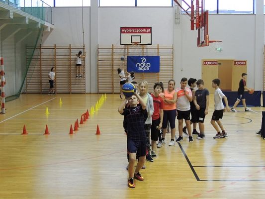  Grafika #7: SZKOLNY BASKET grafika