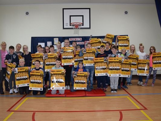  Grafika #17: SZKOLNY BASKET grafika