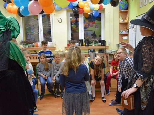  Grafika #12: DZIŚ CIEŃ WOSKU CI UKAŻE, CO CI ŻYCIE NIESIE W DARZE grafika