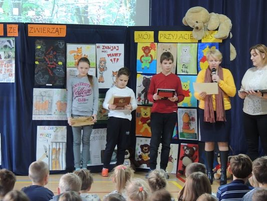  Grafika #2: DZIEŃ BEZ FUTRA grafika