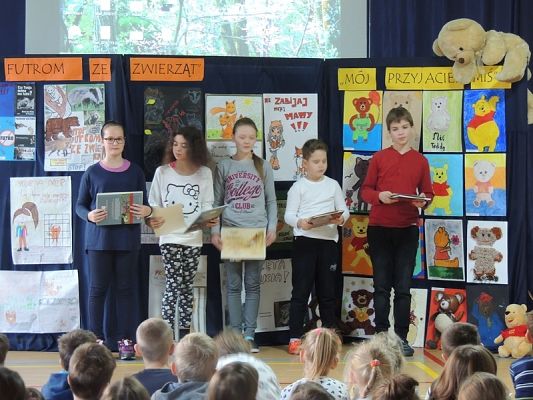  Grafika #8: DZIEŃ BEZ FUTRA grafika