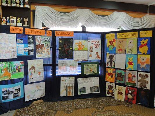  Grafika #9: DZIEŃ BEZ FUTRA grafika