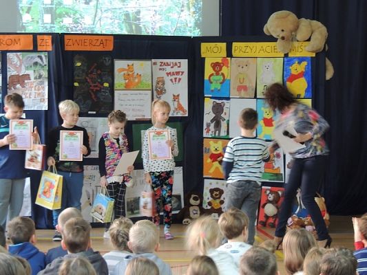  Grafika #5: DZIEŃ PLUSZOWEGO MISIA grafika