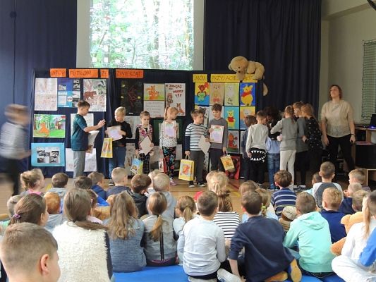  Grafika #9: DZIEŃ PLUSZOWEGO MISIA grafika