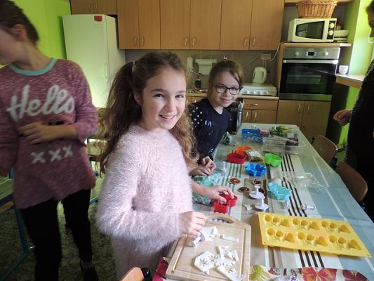  Grafika #18: "MYDŁO, PACHNIDŁO - WARSZTATY" grafika