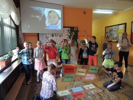  Grafika #0: DZIEŃ ŻYCZLIWOŚCI grafika