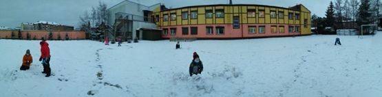  Grafika #18: ZABAWY NA ŚNIEGU grafika