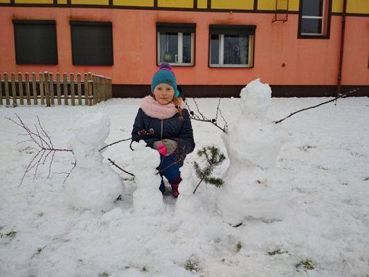  Grafika #20: ZABAWY NA ŚNIEGU grafika