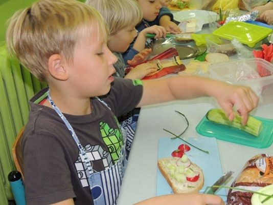  Grafika #4: SMACZNE I ZDROWE grafika