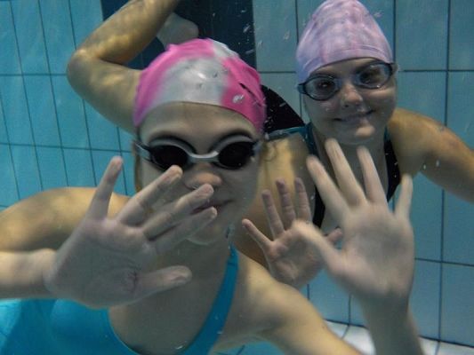  Grafika #1: ZABAWA POD WODĄ grafika