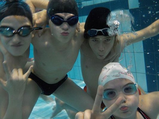  Grafika #9: ZABAWA POD WODĄ grafika