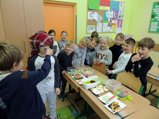  Grafika #7: WARZYWA I OWOCE grafika