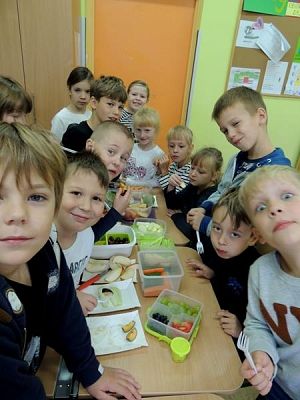  Grafika #6: WARZYWA I OWOCE grafika