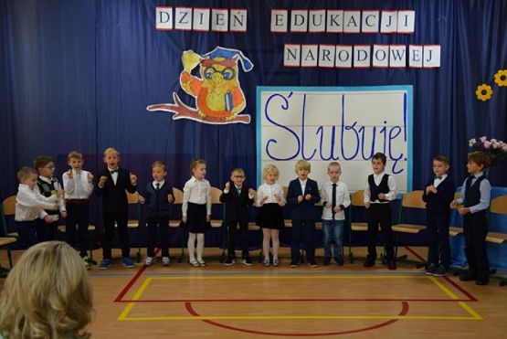  Grafika #5: PASOWANIE NA UCZNIA grafika