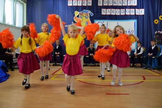  Grafika #9: PASOWANIE NA UCZNIA grafika