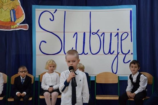  Grafika #14: PASOWANIE NA UCZNIA grafika