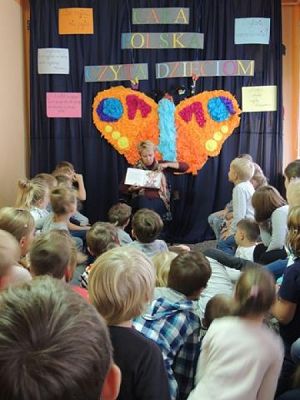  Grafika #10: SZKOLNA AKCJA ,,CAŁA POLSKA CZYTA DZIECIOM grafika