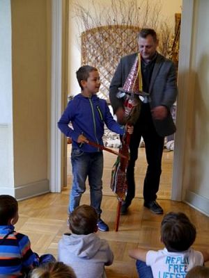  Grafika #7: WYCIECZKA DO MUZEUM PIŚMIENNICTWA grafika