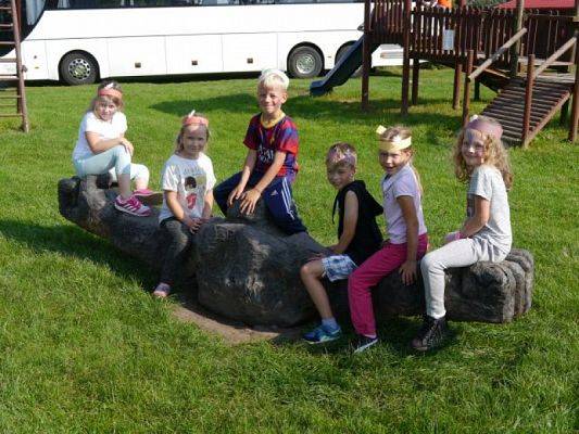  Grafika #12: WYJAZD INTEGRACYJNY KLAS I – II grafika